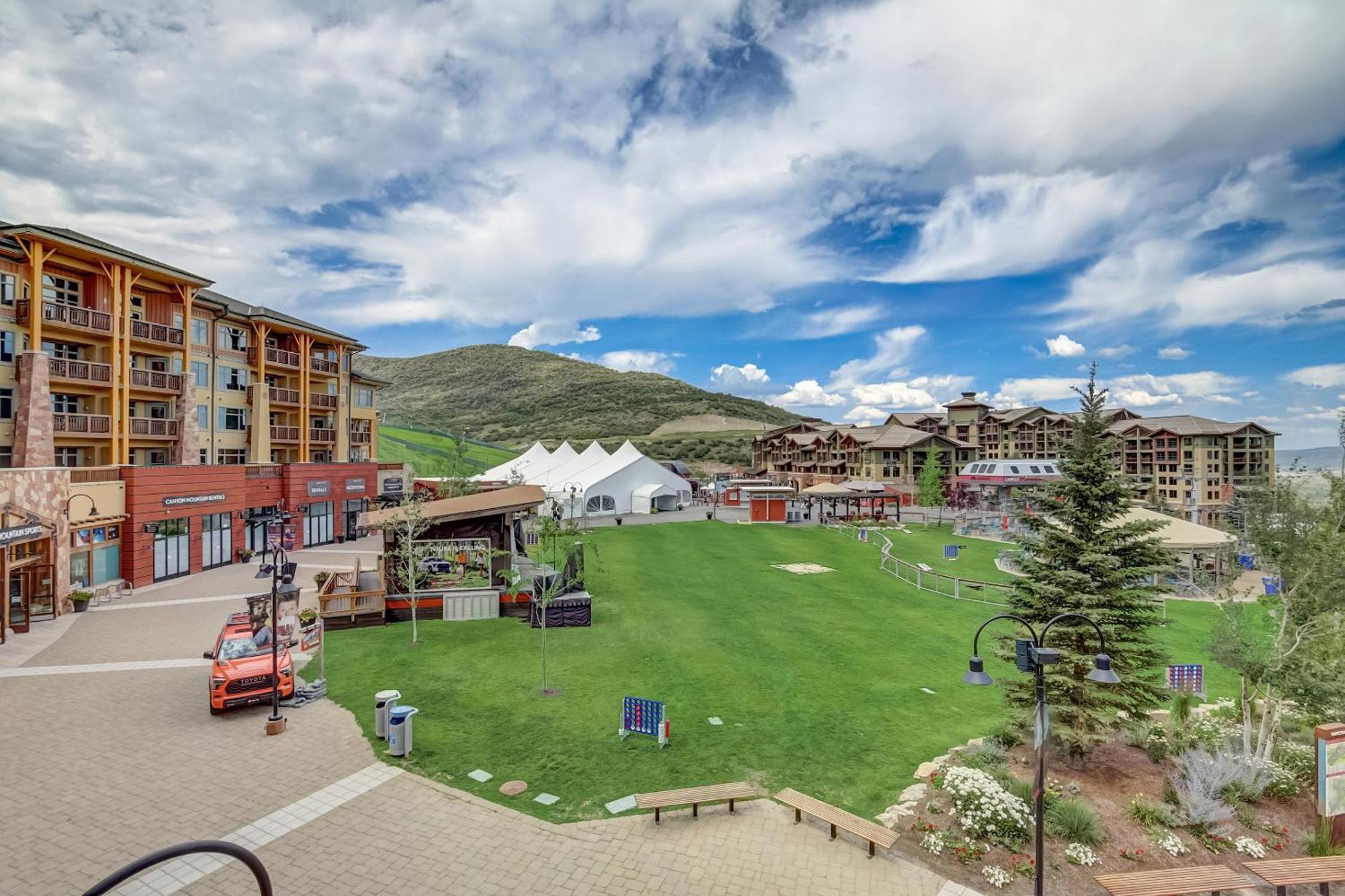 Sundial Lodge By All Seasons Resort Lodging Парк Сити Екстериор снимка